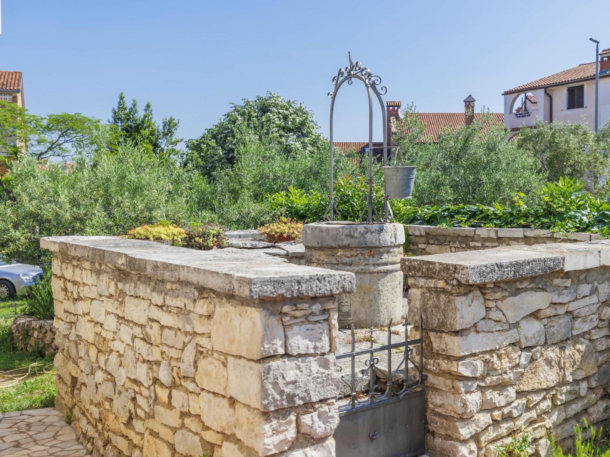 Apartment Romantika-1 By Interhome Rovinj Exterior photo